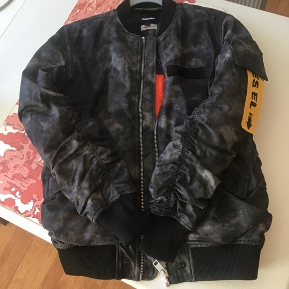Jacket - Picture 1 of 11